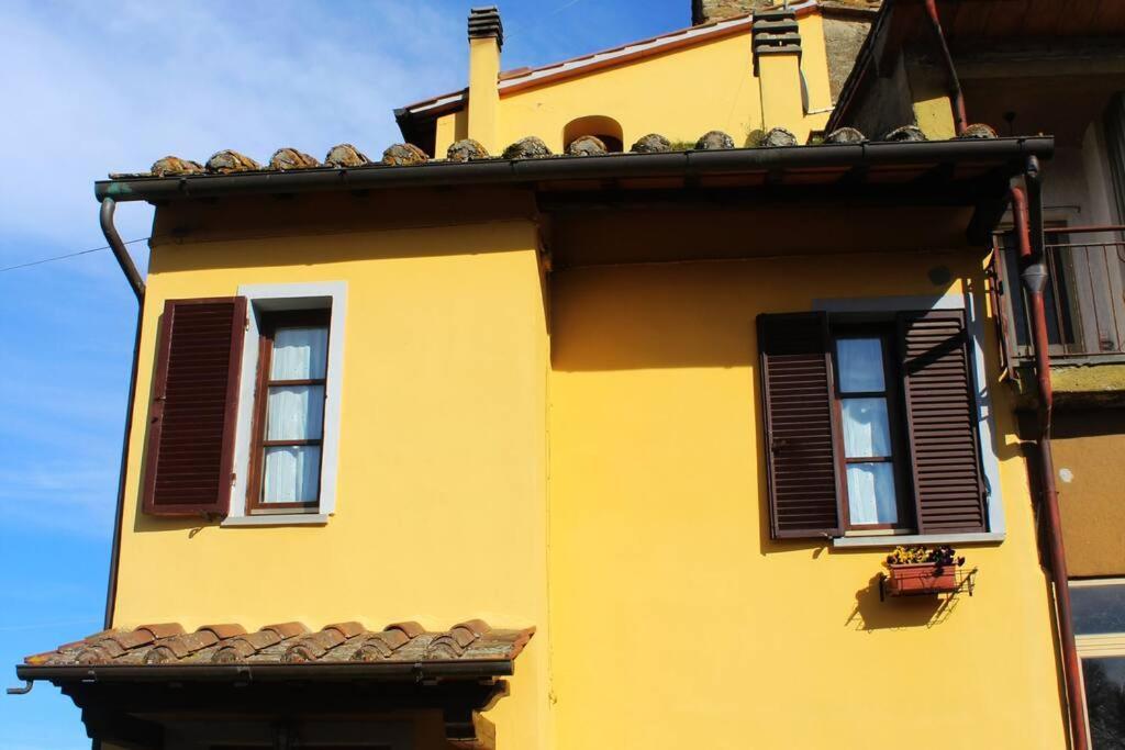 Affittacamere La Torre Tegoleto Exteriör bild