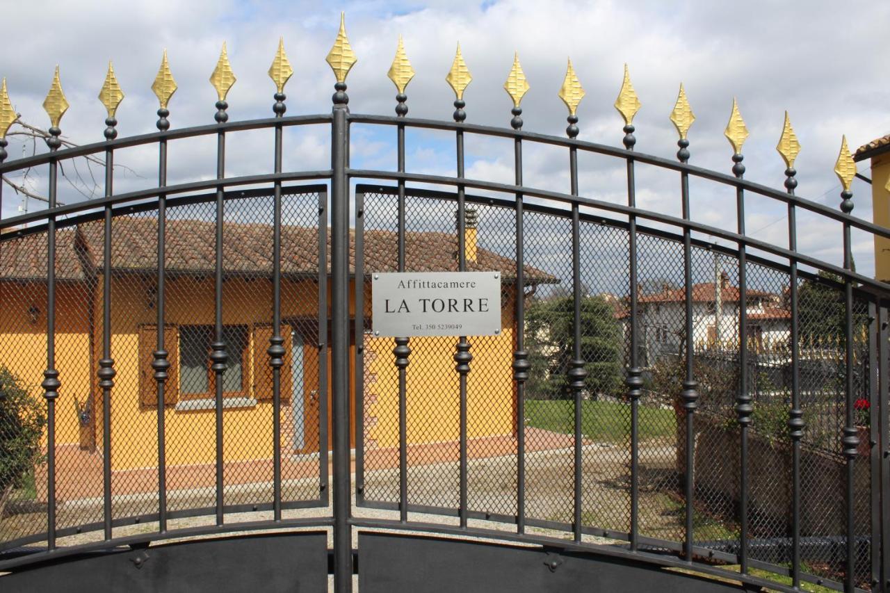 Affittacamere La Torre Tegoleto Exteriör bild